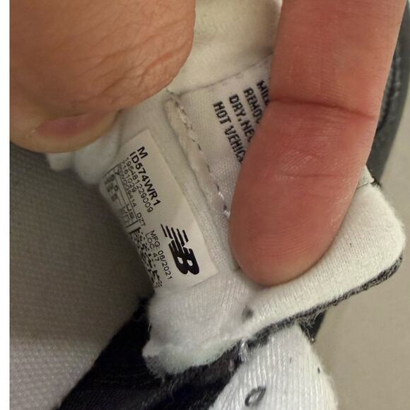 New Balance Toddler's 574 Black/Castlerock - Size 7 - Picture 9 of 10